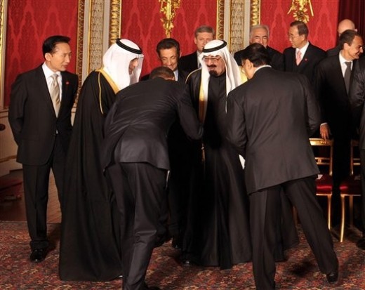 obama-bows-for-the-king.jpg